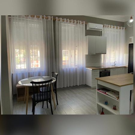 New New Bazaar Διαμέρισμα Τίρανα Εξωτερικό φωτογραφία